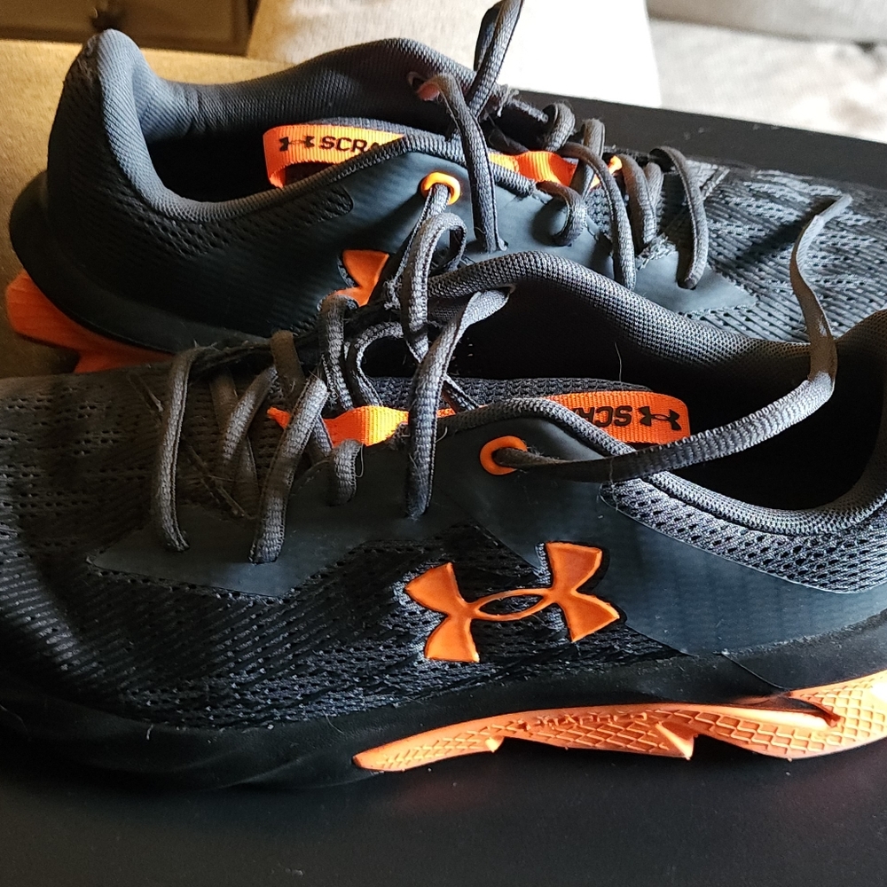 Under Armour Athletic Shoes Size 7 NWOT
